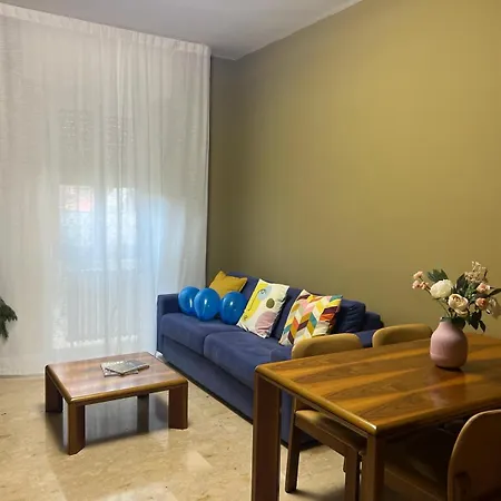 Rosanna House - Vedano Al Lambro
